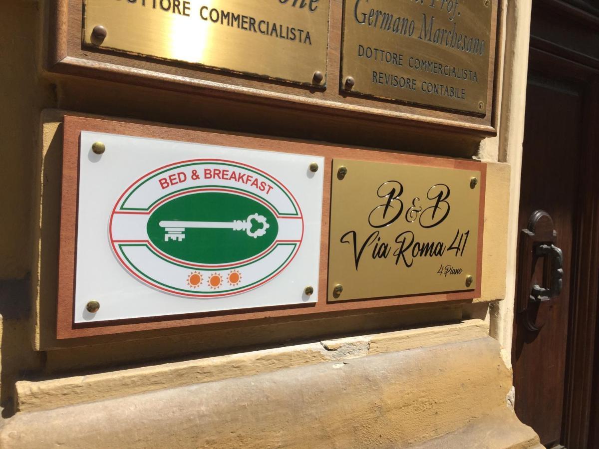 B&B Via Roma 41 Ventimiglia Bagian luar foto