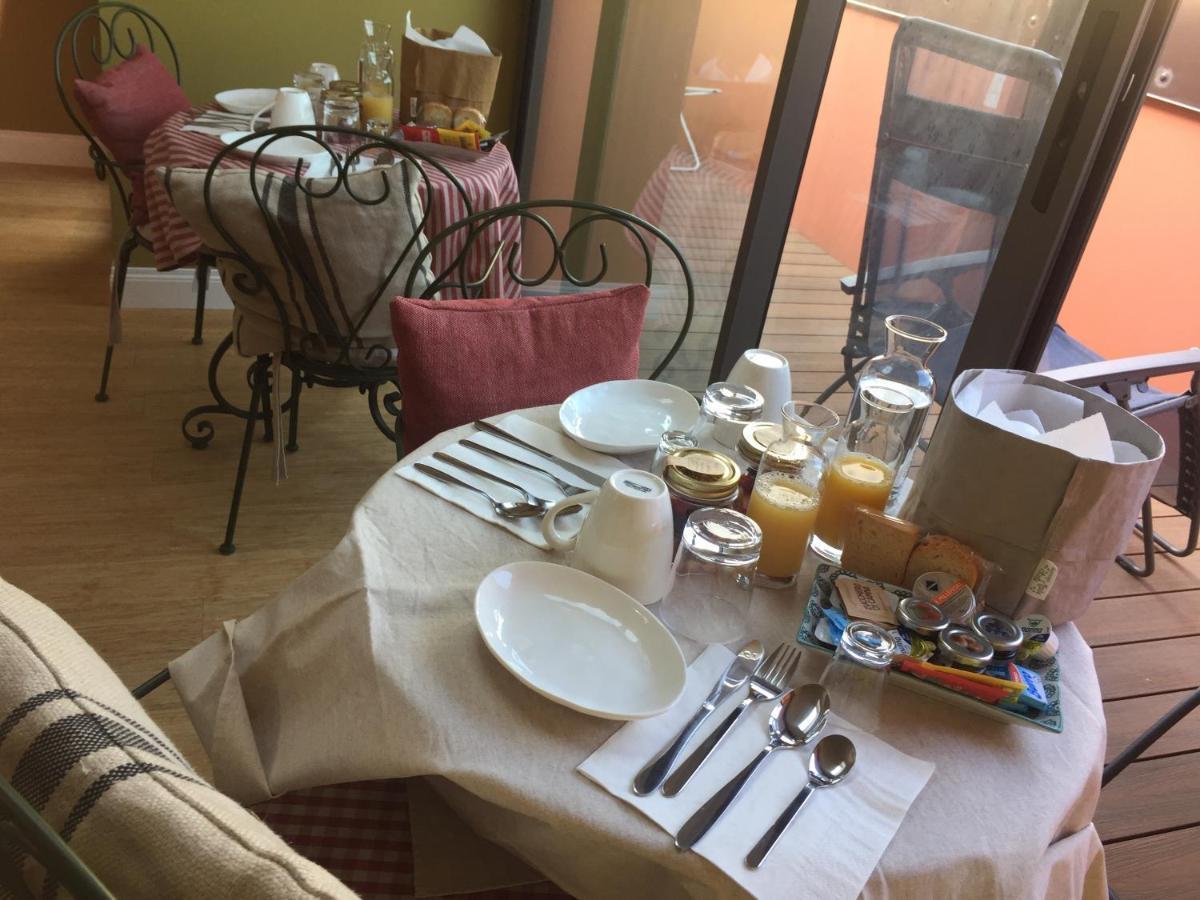 B&B Via Roma 41 Ventimiglia Bagian luar foto