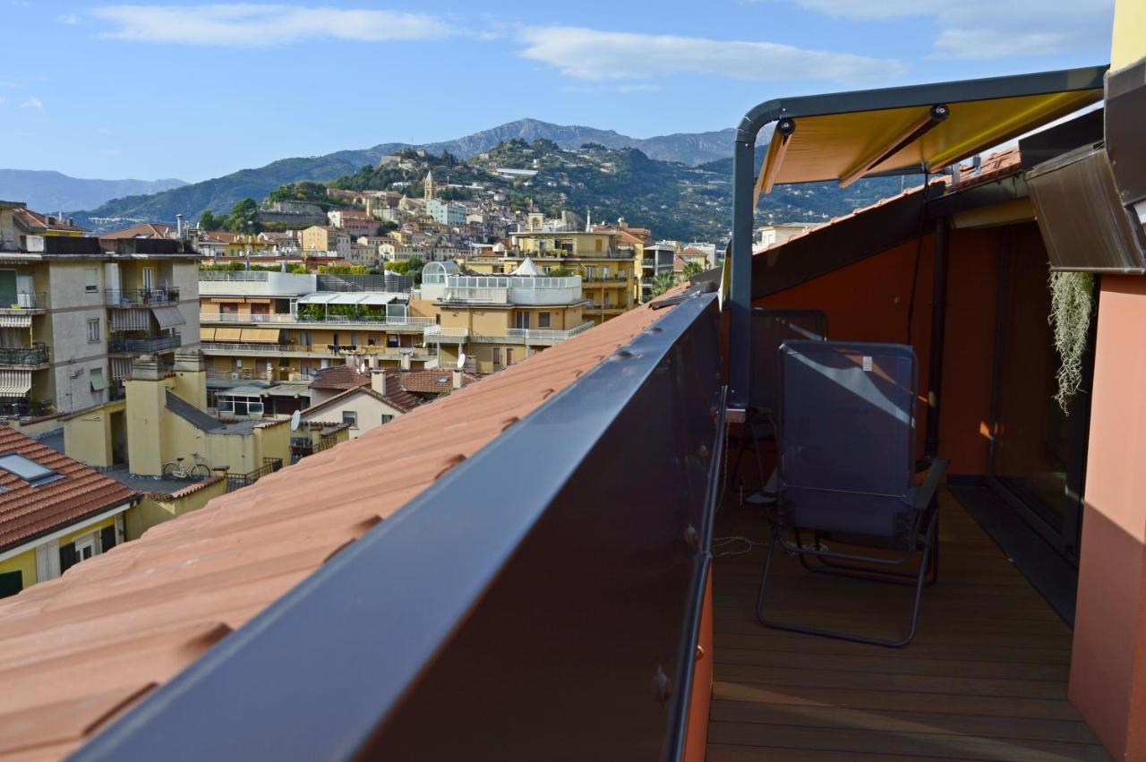 B&B Via Roma 41 Ventimiglia Bagian luar foto